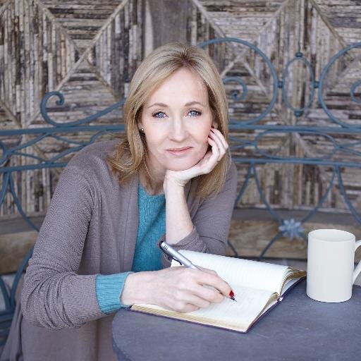 J.K. Rowling was diagnosed with clinical depresson and contemplated suicide before she became famous as the author of the Harry Potter series (photo : @jk_rowling)